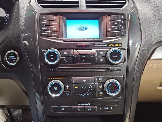 2016 Ingot Silver Metallic Ford Explorer XLT 4X4 SUV