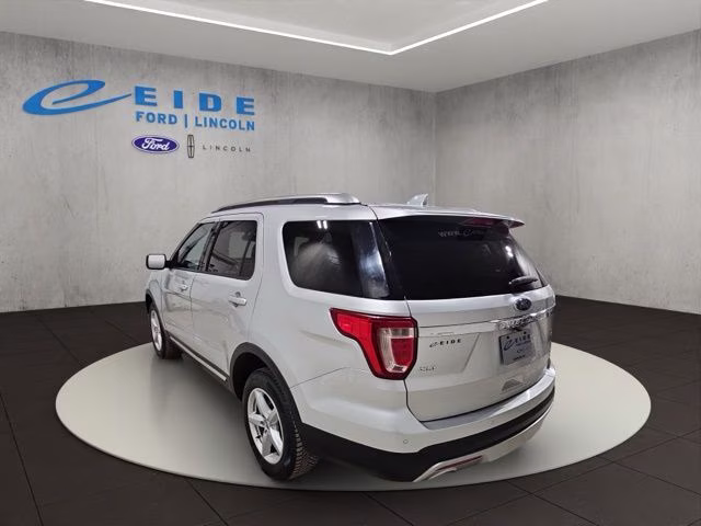 2016 Ingot Silver Metallic Ford Explorer XLT 4X4 SUV