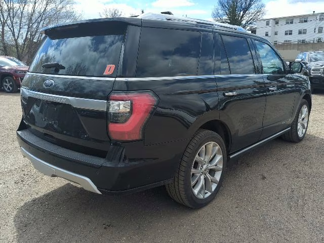 2019 Agate Black Metallic Ford Expedition Platinum 4X4 SUV