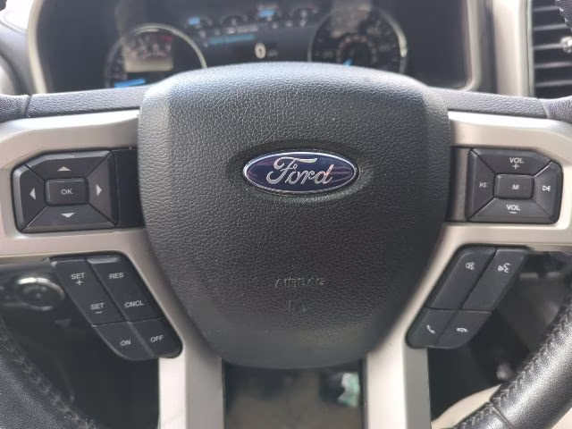 2018 Magnetic Metallic Ford F-150 Lariat 4X4 Truck