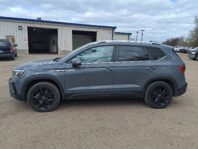 2023 Pure Gray Volkswagen Taos 1.5T SE AWD SUV