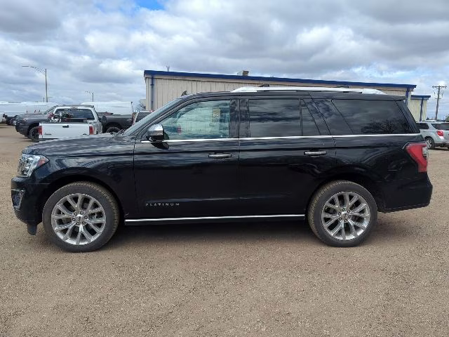 2019 Black Ford Expedition Platinum 4X4 SUV