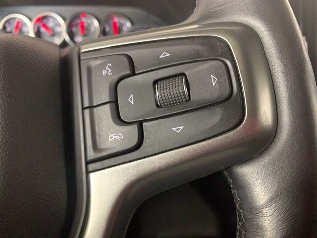 2019 Silver Ice Metallic Chevrolet Silverado 1500 LT Trail Boss 4X4 Truck