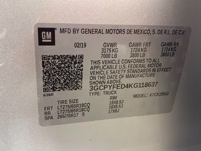 2019 Silver Ice Metallic Chevrolet Silverado 1500 LT Trail Boss 4X4 Truck