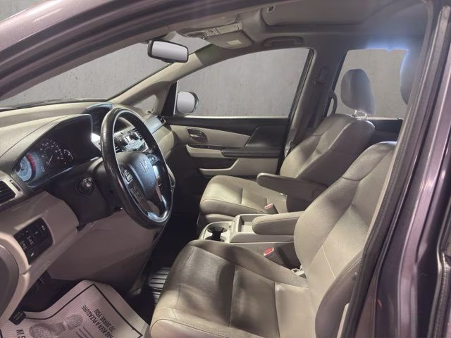 2016 Modern Steel Metallic Honda Odyssey EX-L FWD Van