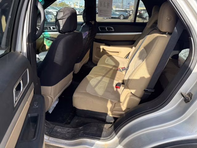 2016 Ingot Silver Metallic Ford Explorer XLT 4X4 SUV