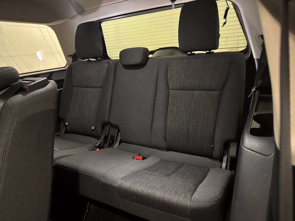 2022 Oxford White Ford Expedition XLT 4X4 SUV