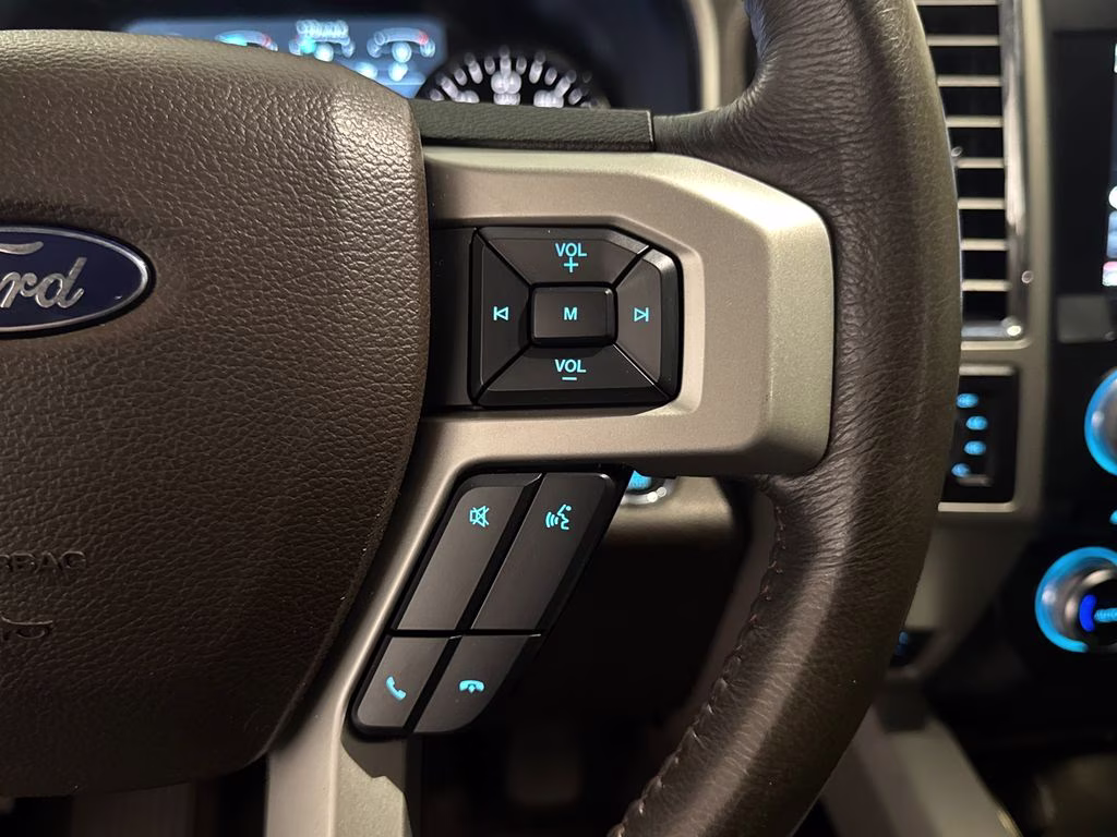 2015 Tuxedo Black Metallic Ford F-150 King Ranch 4X4 Truck