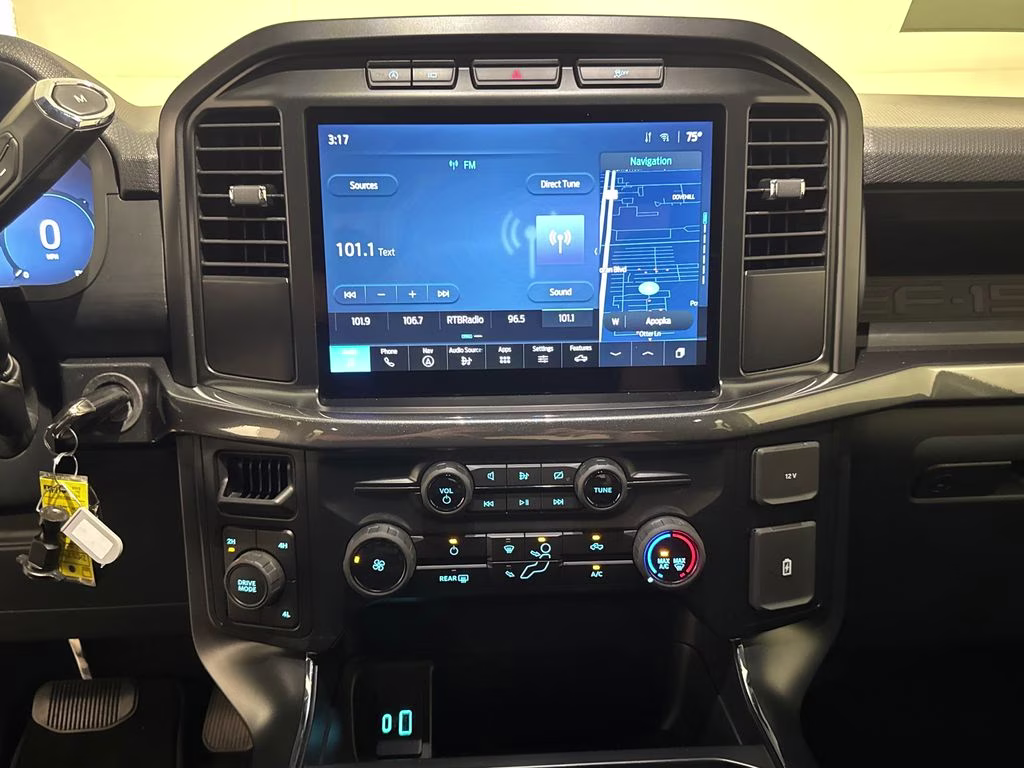 2024 Oxford White Ford F-150 STX 4X4 Truck