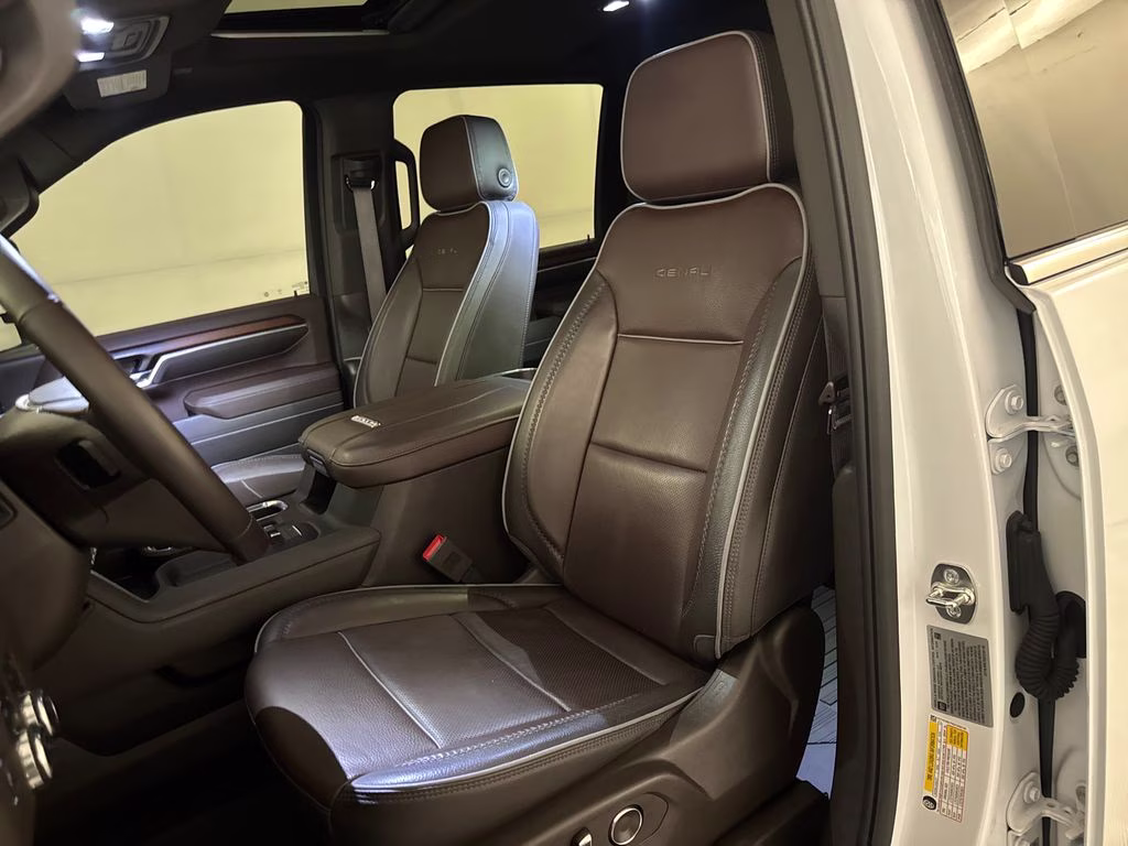2025 White Frost Tricoat GMC Sierra 3500HD Denali 4X4 Truck