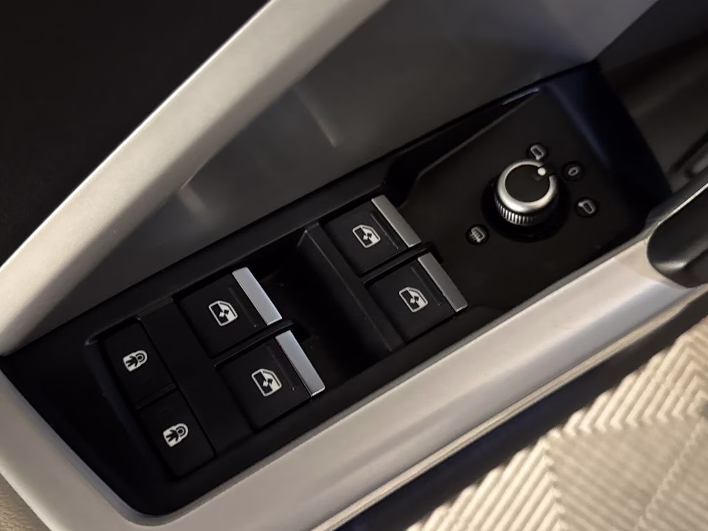 2020 Ibis White Audi Q3 Premium S line AWD SUV