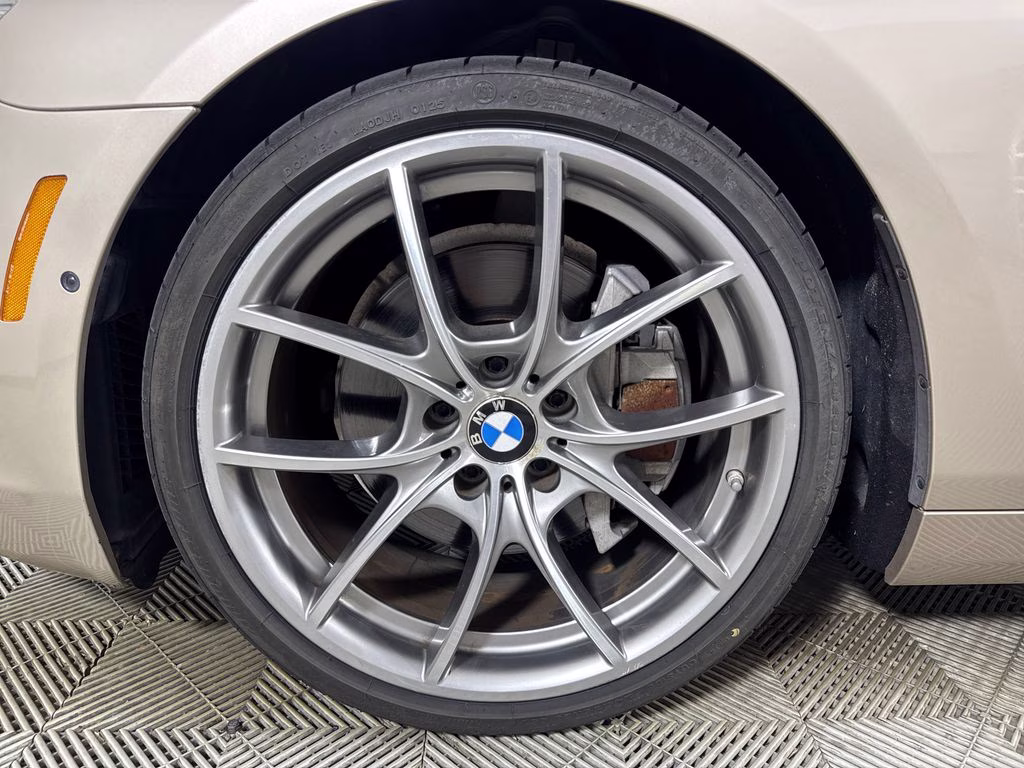 2013 Silver Metallic BMW 6 Series 650i RWD Convertible