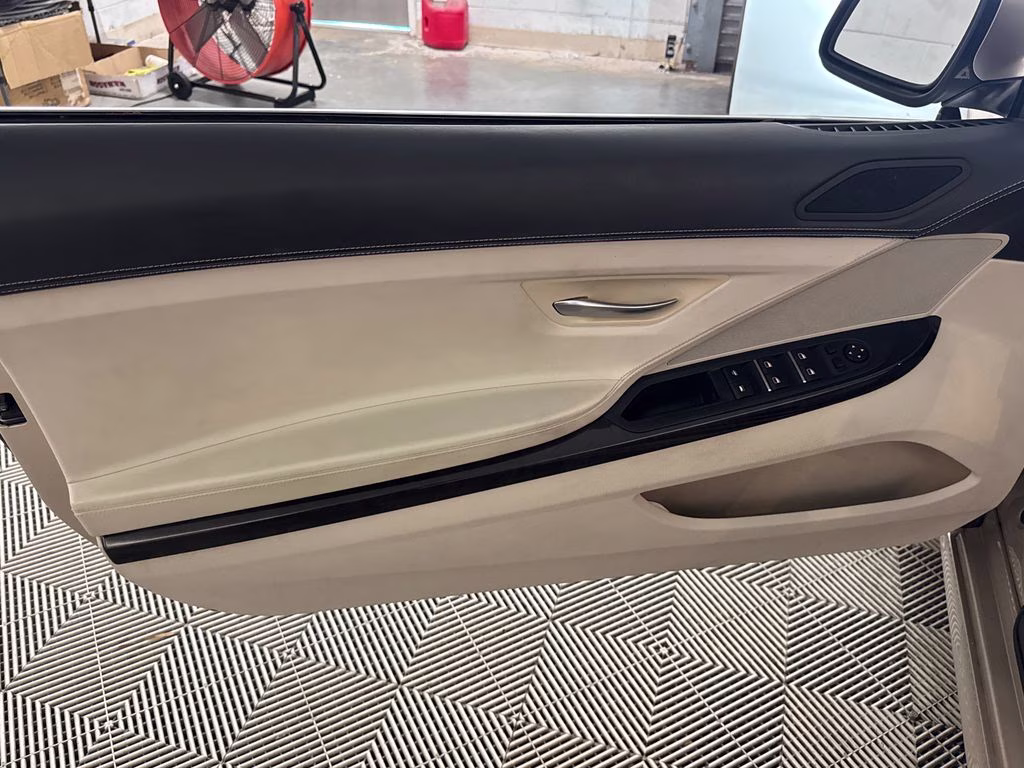 2013 Silver Metallic BMW 6 Series 650i RWD Convertible