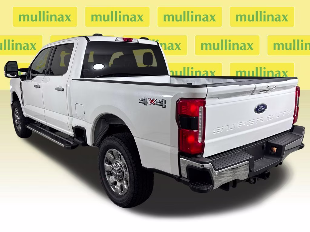 2026 Star White Metallic Tri-Coat Ford Super Duty F-250 SRW Lariat 4X4 Truck