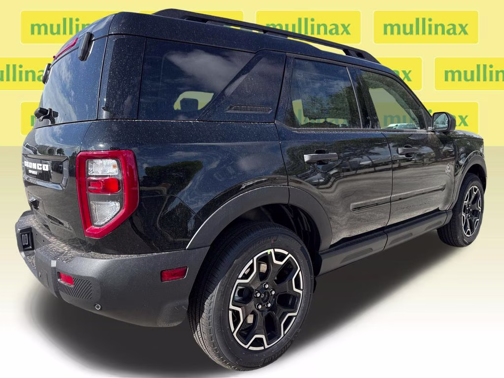 2026 Shadow Black Ford Bronco Sport Outer Banks 4X4 SUV