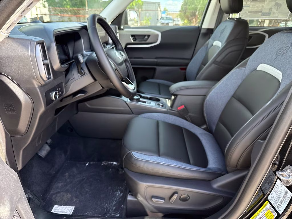 2026 Shadow Black Ford Bronco Sport Outer Banks 4X4 SUV