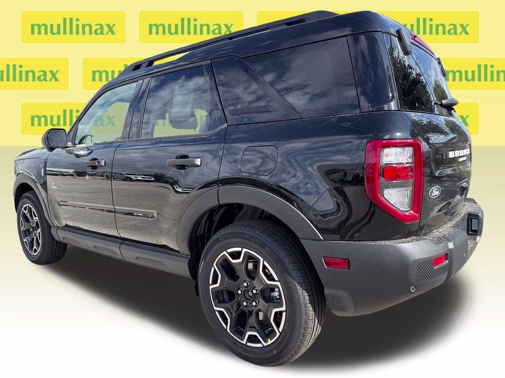 2026 Shadow Black Ford Bronco Sport Outer Banks 4X4 SUV