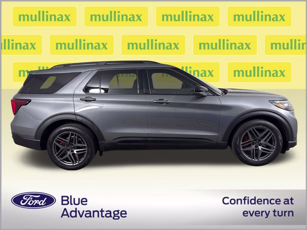 2025 Gray Metallic Ford Explorer ST 4X4 SUV