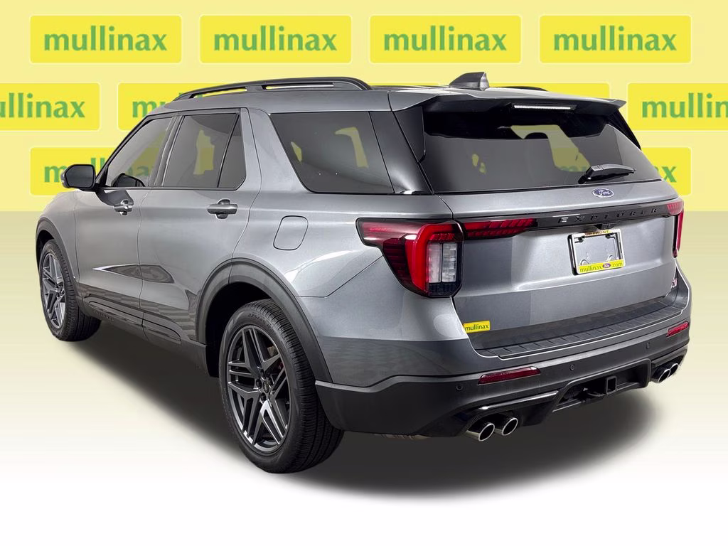 2025 Gray Metallic Ford Explorer ST 4X4 SUV