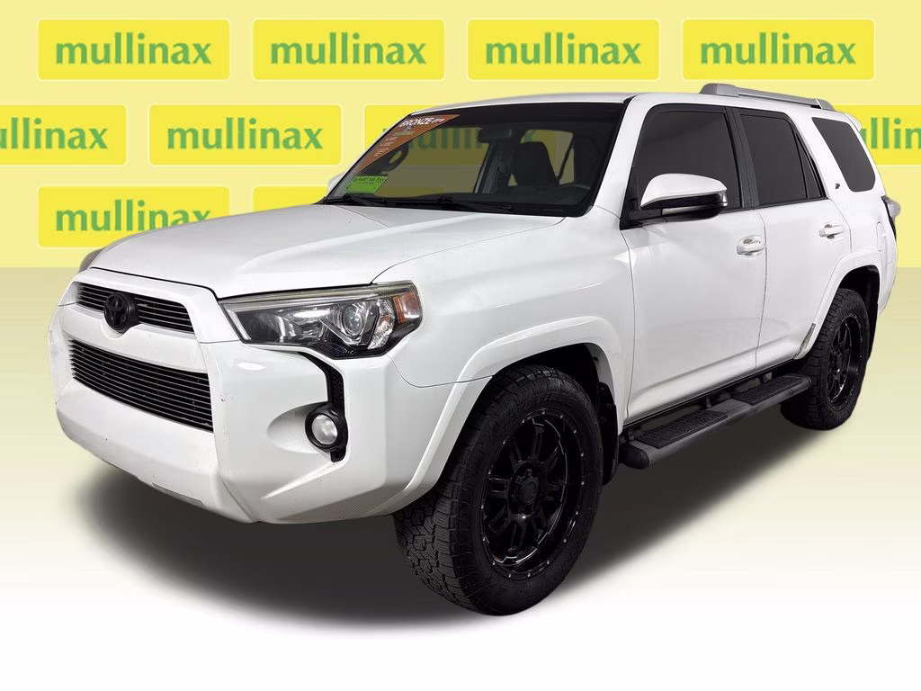 2015 Super White Toyota 4Runner SR5 RWD SUV