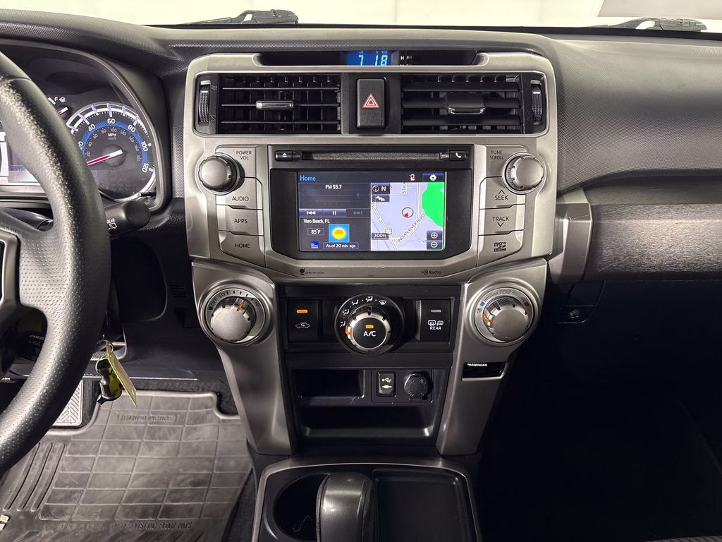 2015 Super White Toyota 4Runner SR5 RWD SUV