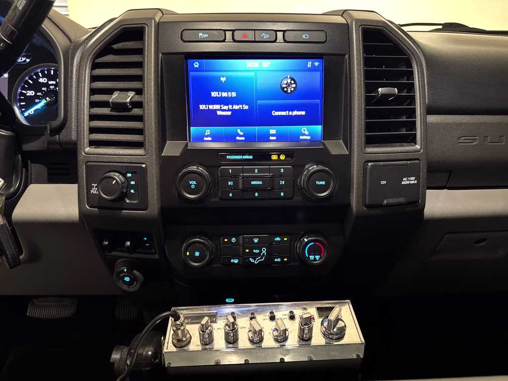 2020 Oxford White Ford Super Duty F-250 SRW XL 4X4 Truck