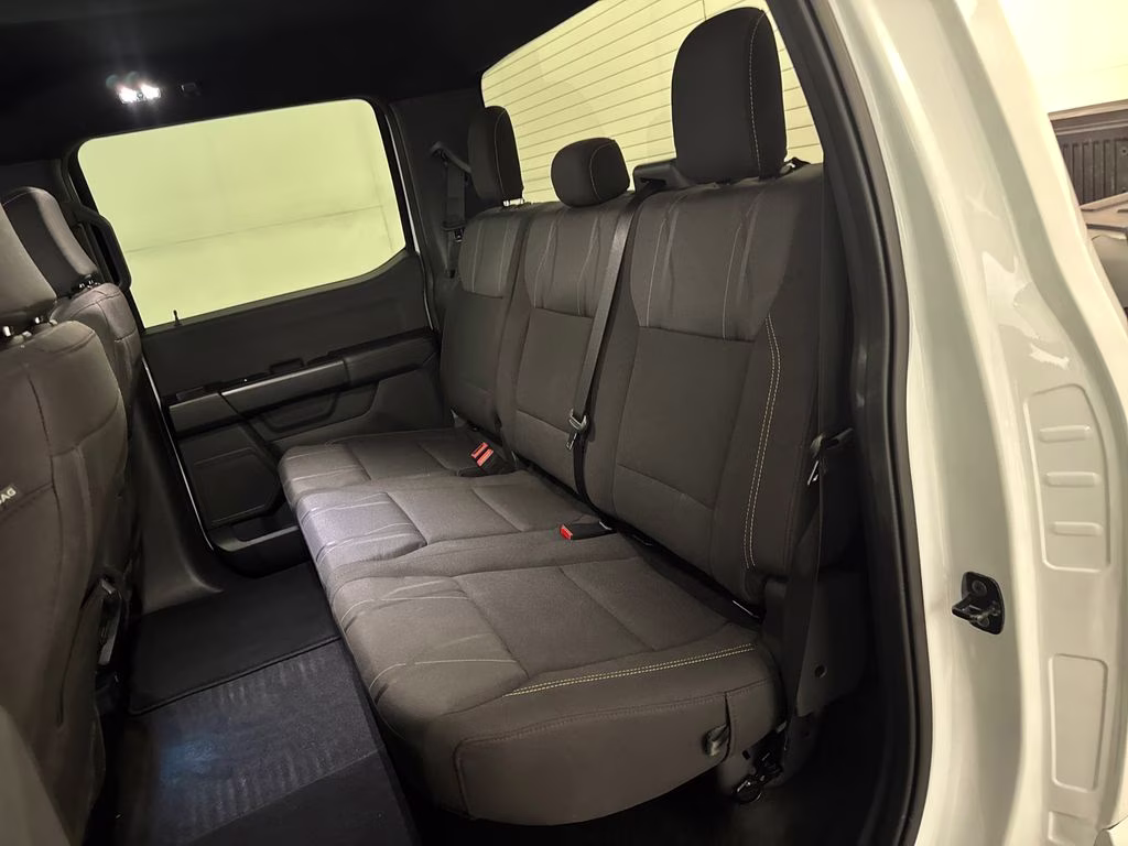 2024 Oxford White Ford F-150 STX 4X4 Truck