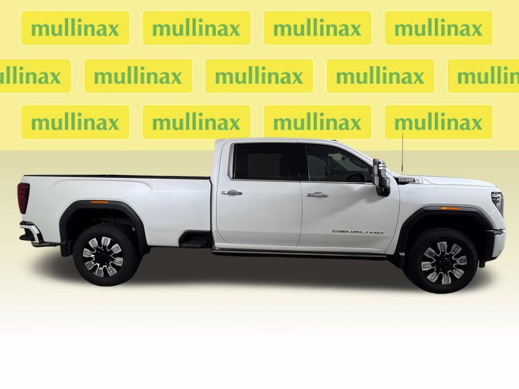 2025 White Frost Tricoat GMC Sierra 3500HD Denali 4X4 Truck