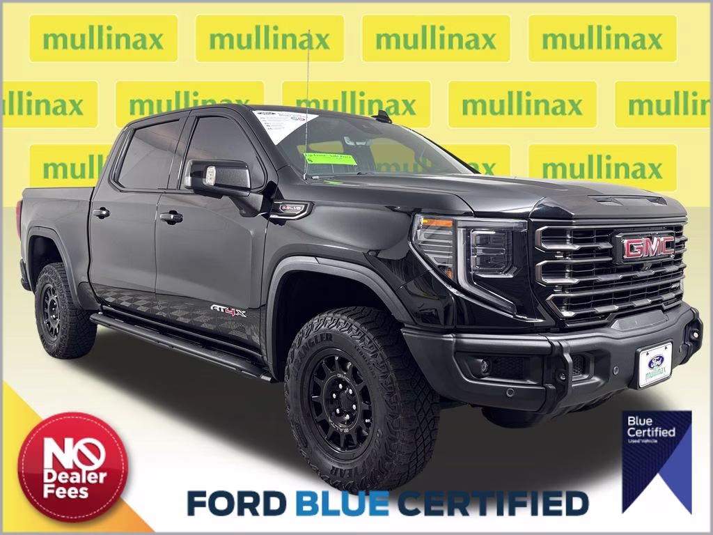 2023 GMC Sierra 4WD Crew Cab Short Box AT4X's photo