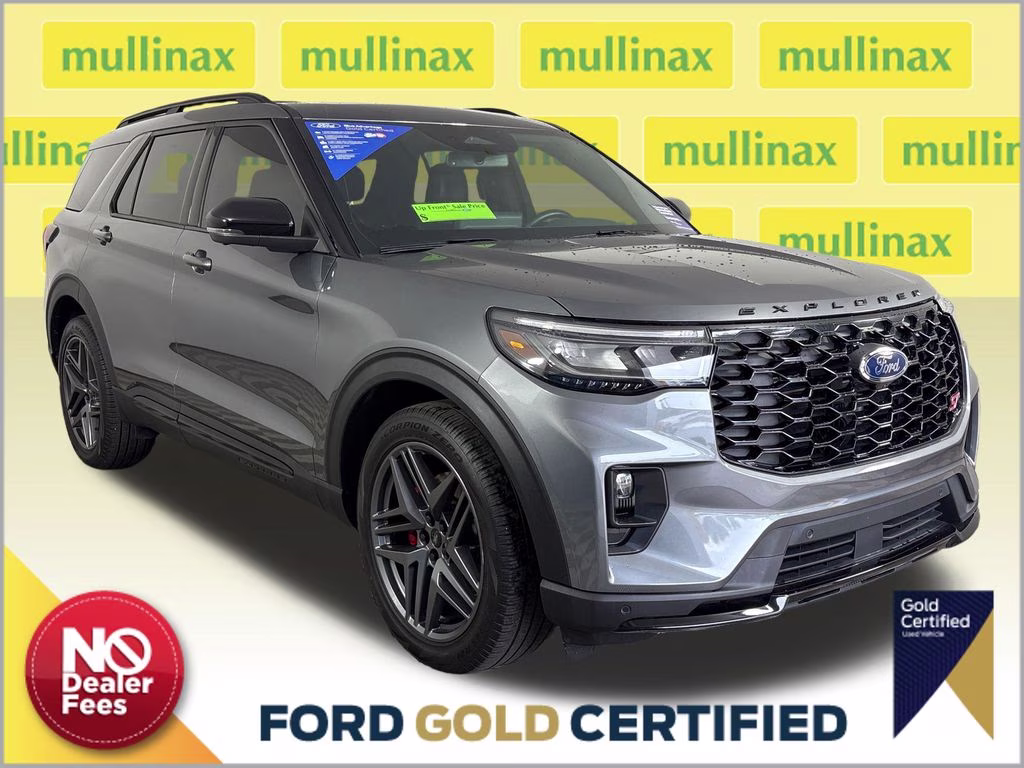 2025 Gray Metallic Ford Explorer ST 4X4 SUV