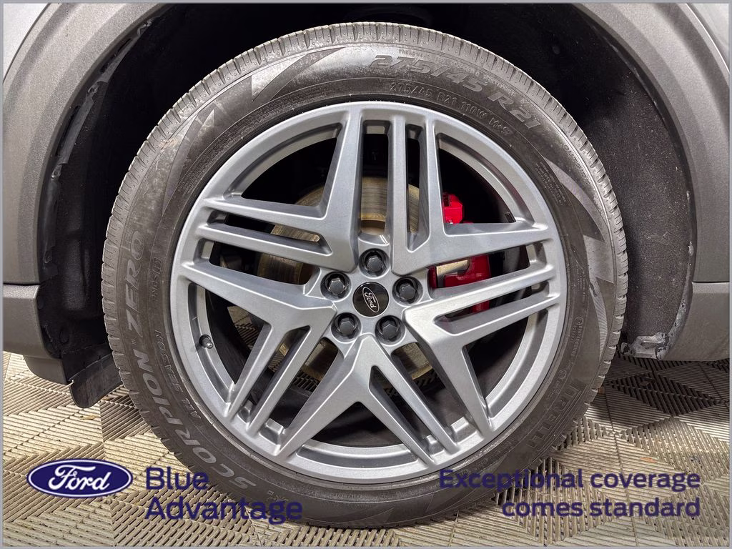 2025 Gray Metallic Ford Explorer ST 4X4 SUV