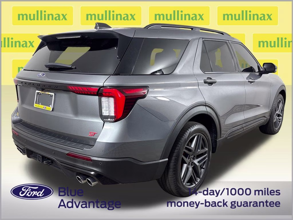2025 Gray Metallic Ford Explorer ST 4X4 SUV