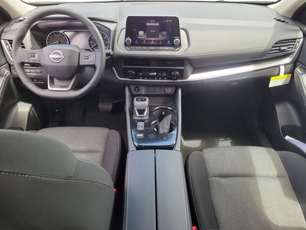 2026 Everest White Pearl Tricoat Nissan Rogue SV FWD SUV