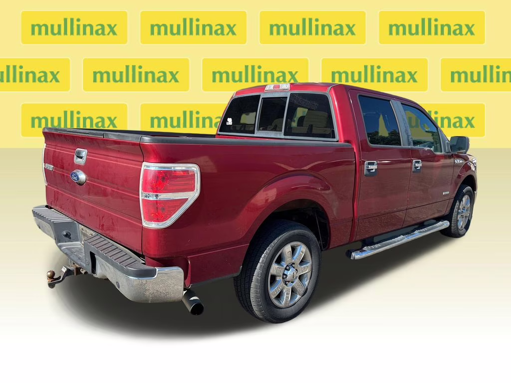 2013 Ruby Red Metallic Tinted Clearcoat Ford F-150 XLT RWD Truck