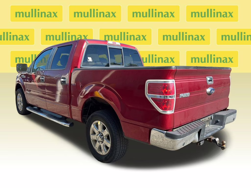 2013 Ruby Red Metallic Tinted Clearcoat Ford F-150 XLT RWD Truck