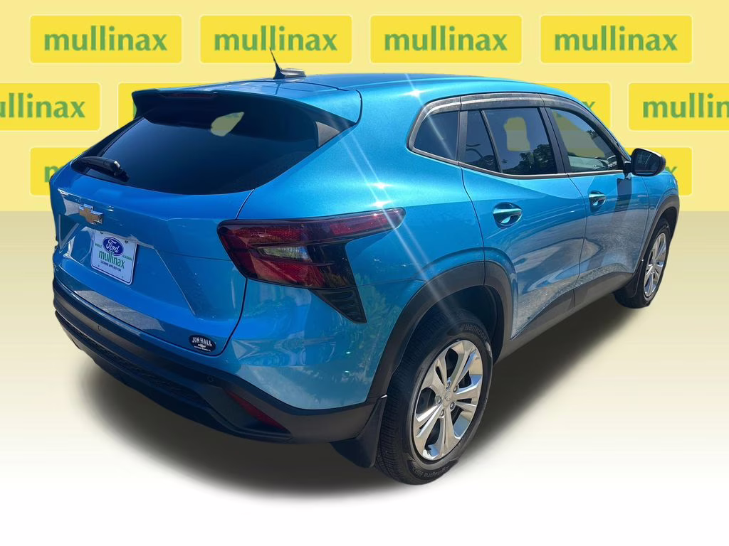 2025 Marina Blue Chevrolet Trax LS FWD SUV