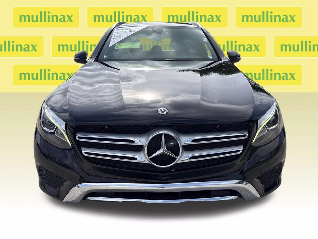 2018 Black Mercedes-Benz GLC GLC 300 RWD SUV