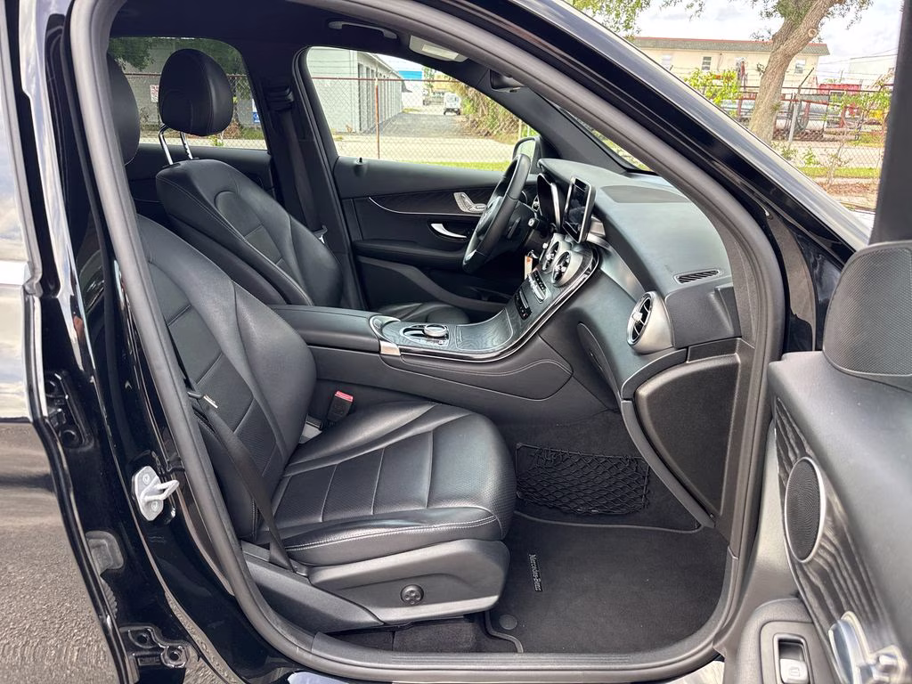 2018 Black Mercedes-Benz GLC GLC 300 RWD SUV