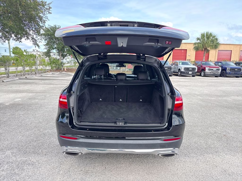 2018 Black Mercedes-Benz GLC GLC 300 RWD SUV