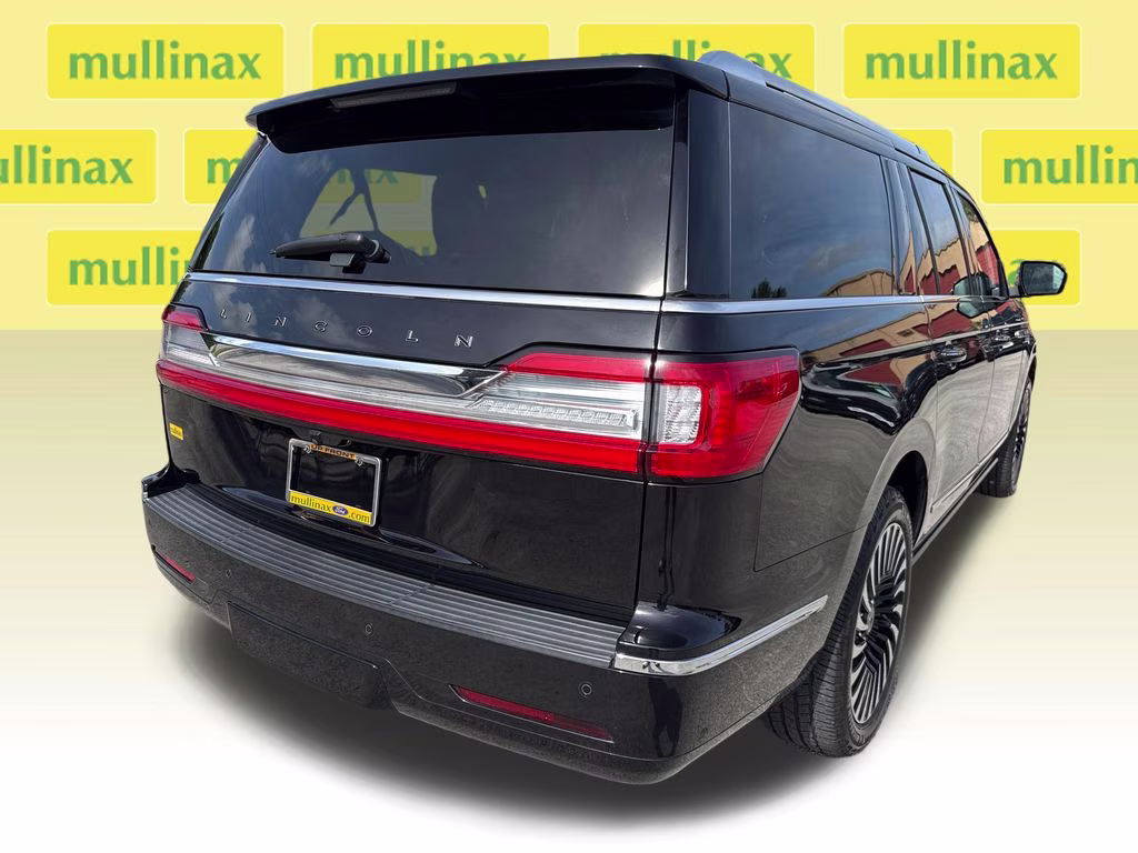 2020 Infinite Black Lincoln Navigator L Black Label 4X4 SUV