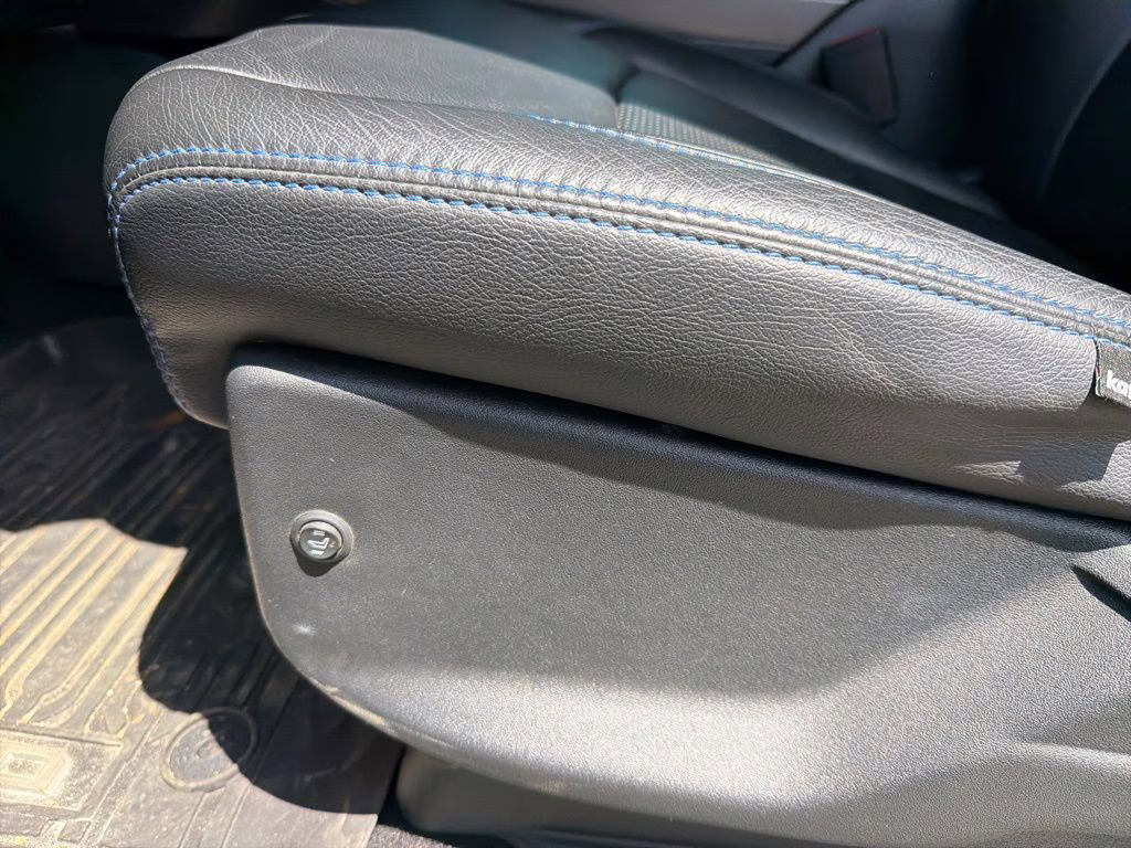 2024 Atlas Blue Metallic Ford F-150 STX 4X4 Truck
