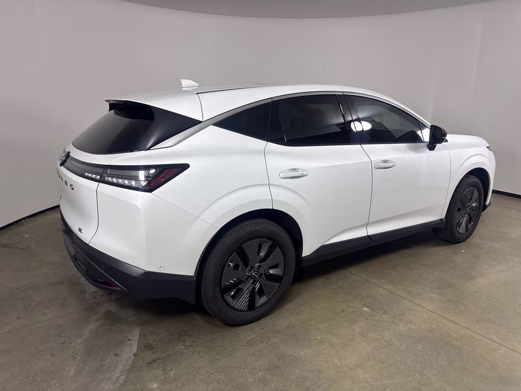 2025 Everest White Pearl Tricoat Nissan Murano SL AWD SUV