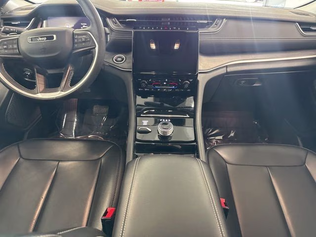 2023 Velvet Red Pearlcoat Jeep Grand Cherokee Limited 4X4 SUV