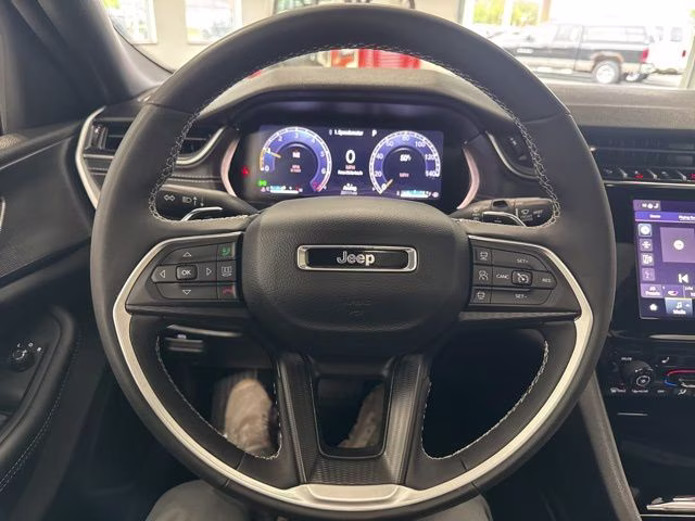 2024 Baltic Gray Metallic Clearcoat Jeep Grand Cherokee L Altitude X 4X4 SUV