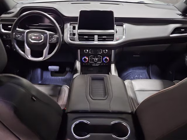 2023 Onyx Black GMC Yukon XL SLT 4X4 SUV