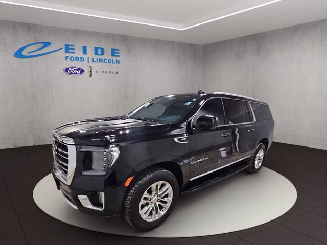 2023 Onyx Black GMC Yukon XL SLT 4X4 SUV