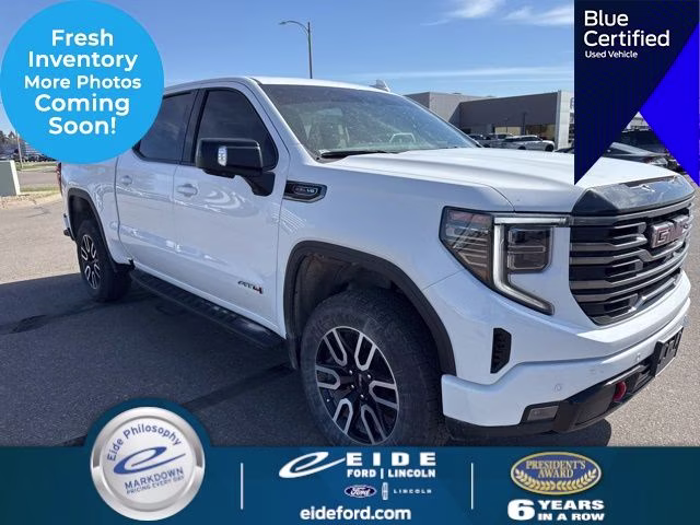 2025 GMC Sierra AT4 4WD Crew Cab Short Box's photo