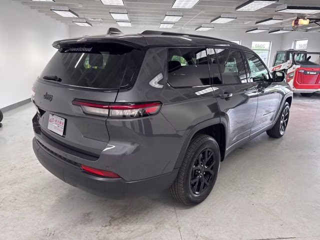 2024 Baltic Gray Metallic Clearcoat Jeep Grand Cherokee L Altitude X 4X4 SUV