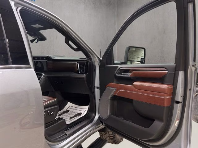 2024 Sterling Metallic GMC Sierra 2500HD Denali Ultimate 4X4 Truck