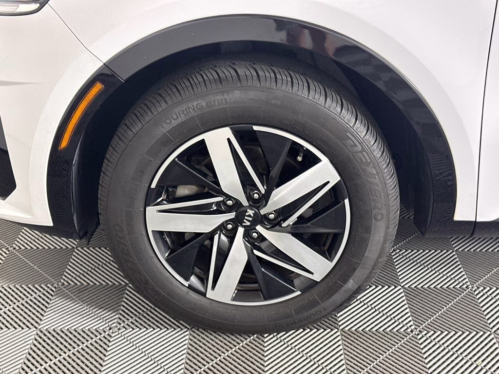 2021 Glacial White Pearl Kia Sorento EX FWD SUV